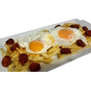 HUEVOS ROTOS CHORIZO DE CERDO